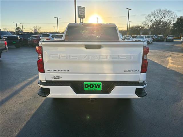 Used 2024 Chevrolet Silverado 1500 Custom image 9