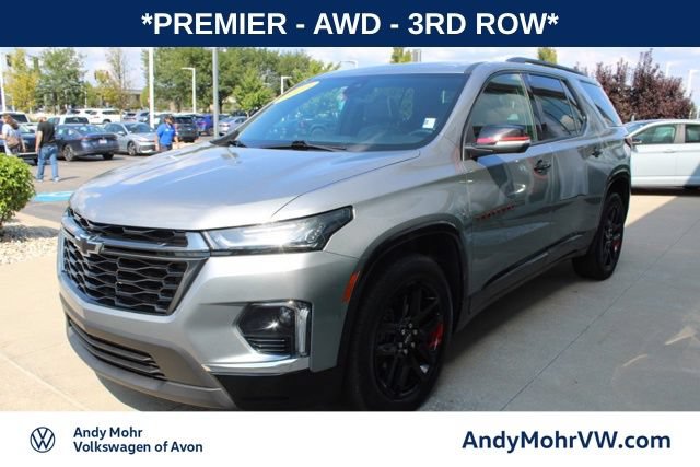 Used 2023 Chevrolet Traverse Premier w/ Redline Edition AWD/4WD image 3