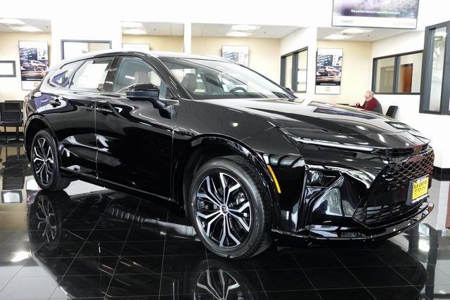 New 2025 Toyota Crown Signia image 3