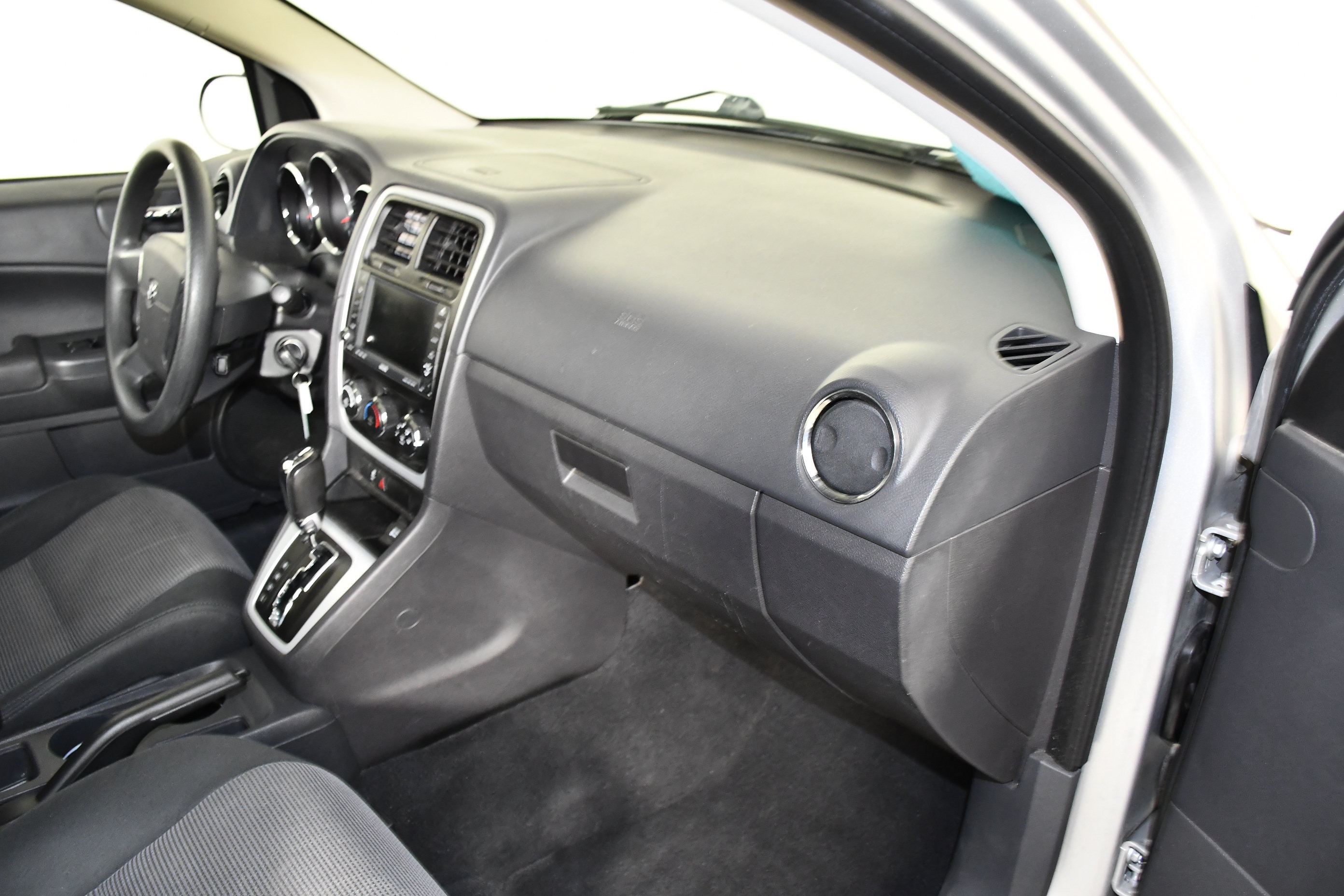 Used 2011 Dodge Caliber Mainstreet FWD image 31