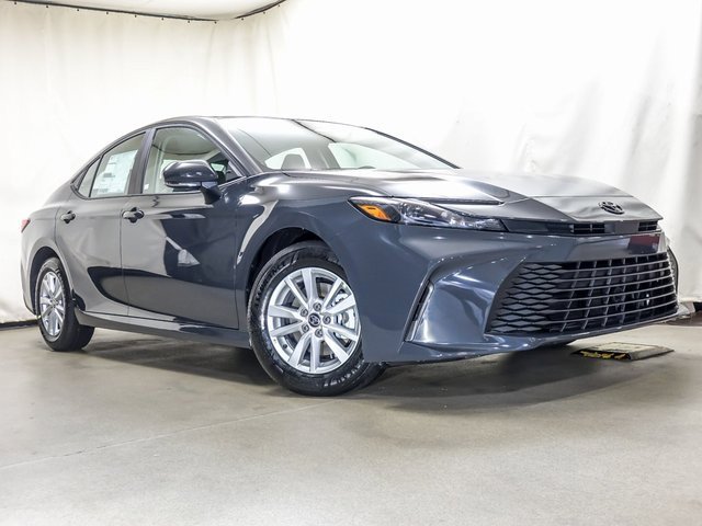 New 2026 Toyota Camry LE image 2