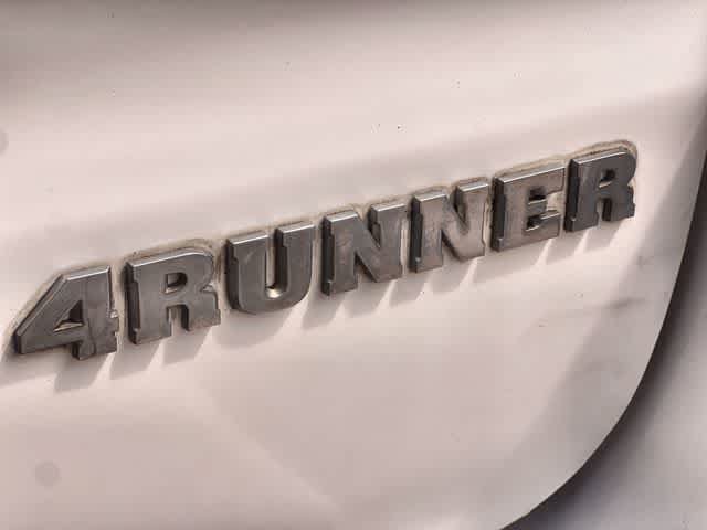 Used 2006 Toyota 4Runner SR5 RWD image 8