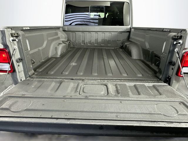 Used 2021 Jeep Gladiator Willys image 29