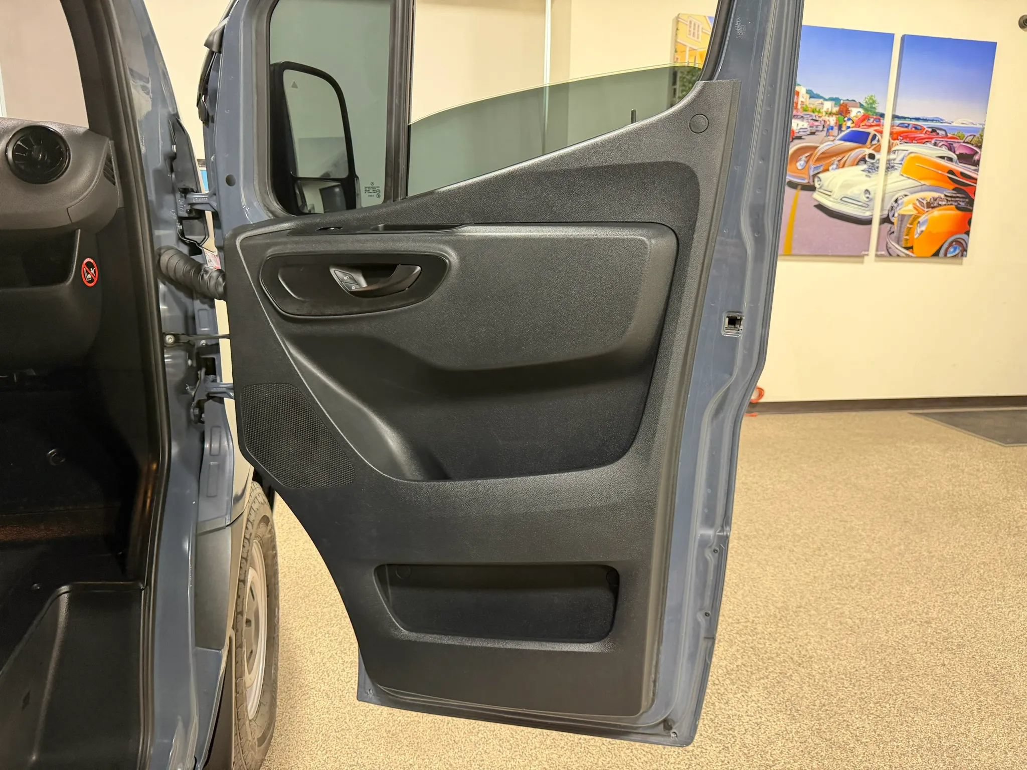 Used 2019 Mercedes-Benz Sprinter 170 image 34
