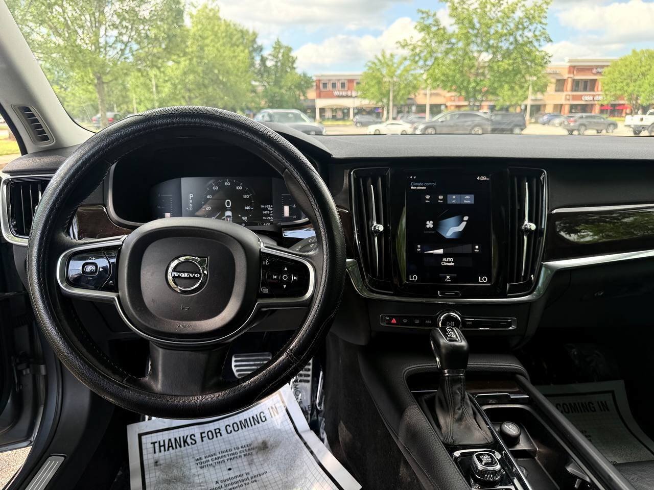 Used 2018 Volvo S90 T5 Momentum FWD image 13