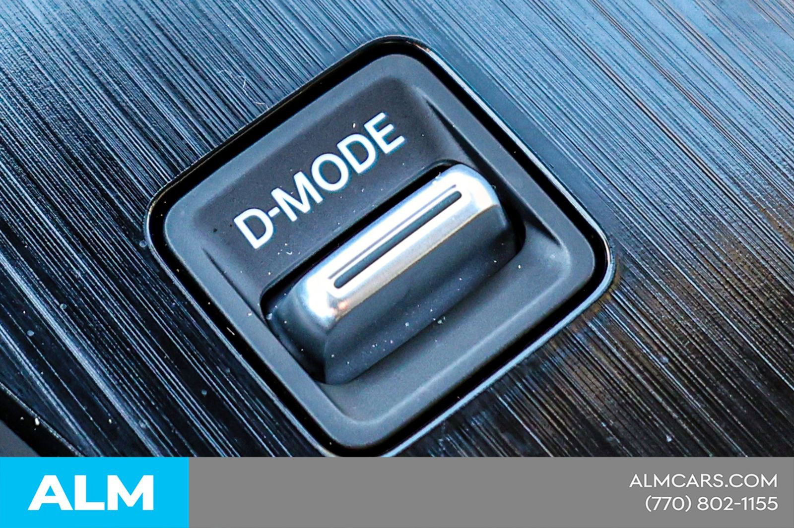 Used 2025 Nissan Rogue Platinum FWD image 39