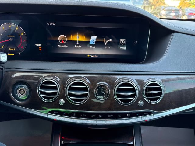Used 2019 Mercedes-Benz S 560 4MATIC Sedan w/ AMG Line Exterior image 15