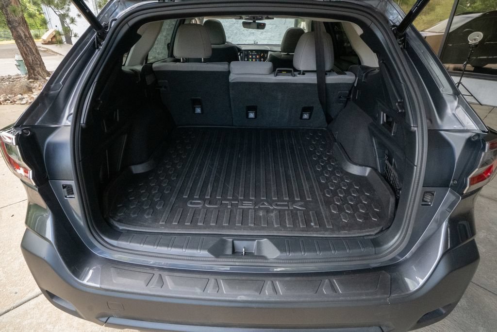 Certified 2025 Subaru Outback Premium w/ Popular Package #1A AWD/4WD image 20