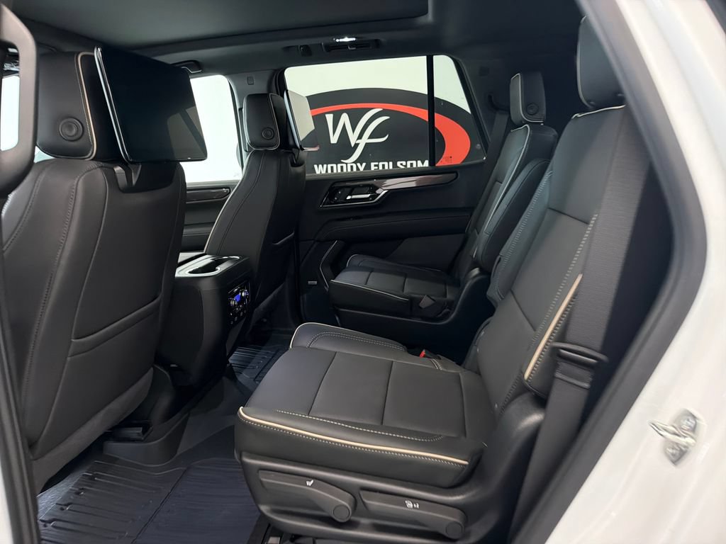 New 2026 GMC Yukon Elevation w/ Elevation Premium Package AWD/4WD image 14