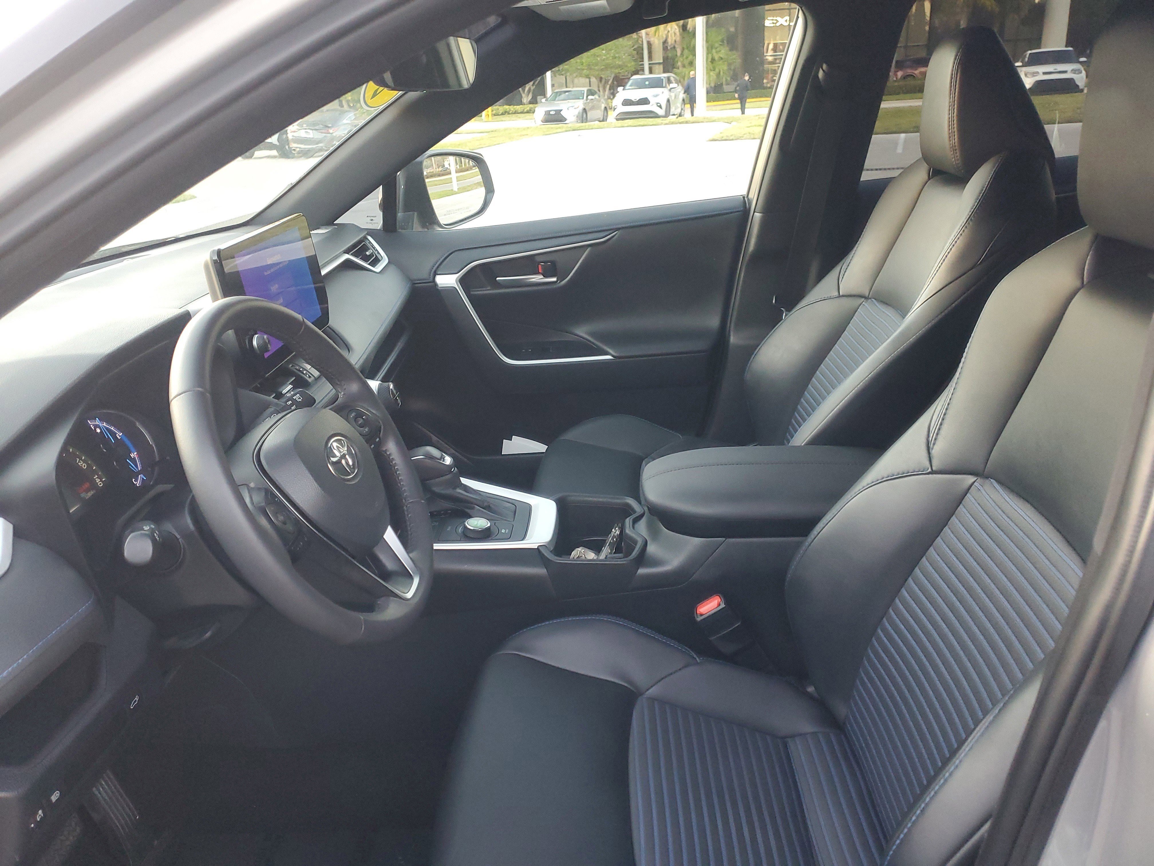 Used 2023 Toyota RAV4 XSE image 16