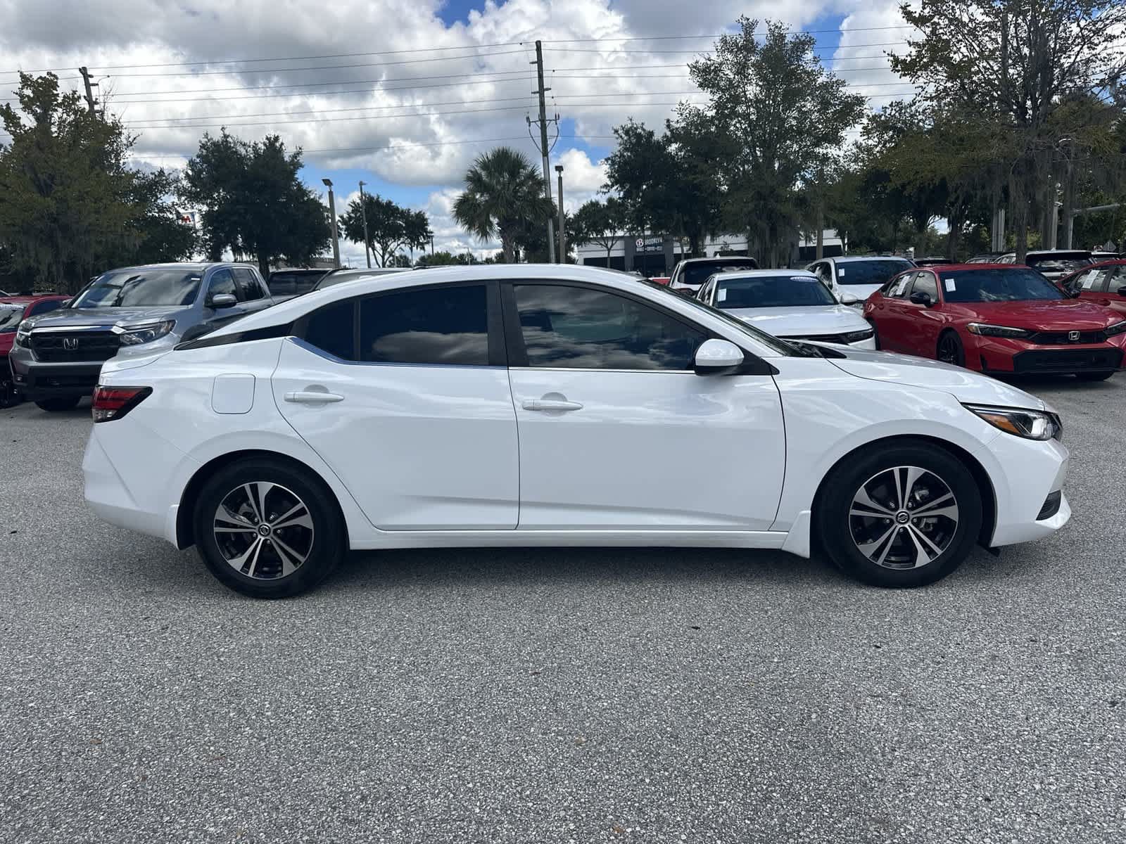 Used 2022 Nissan Sentra SV w/ Trunk Package FWD image 7