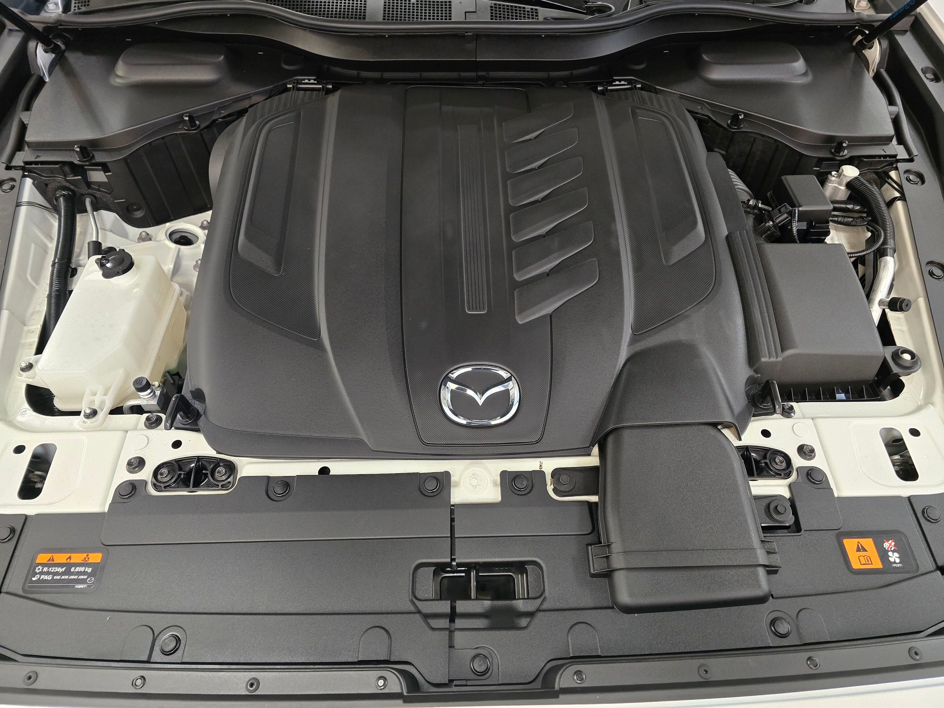 Used 2025 MAZDA CX-70 3.3 Turbo w/ Preferred Package AWD/4WD image 9