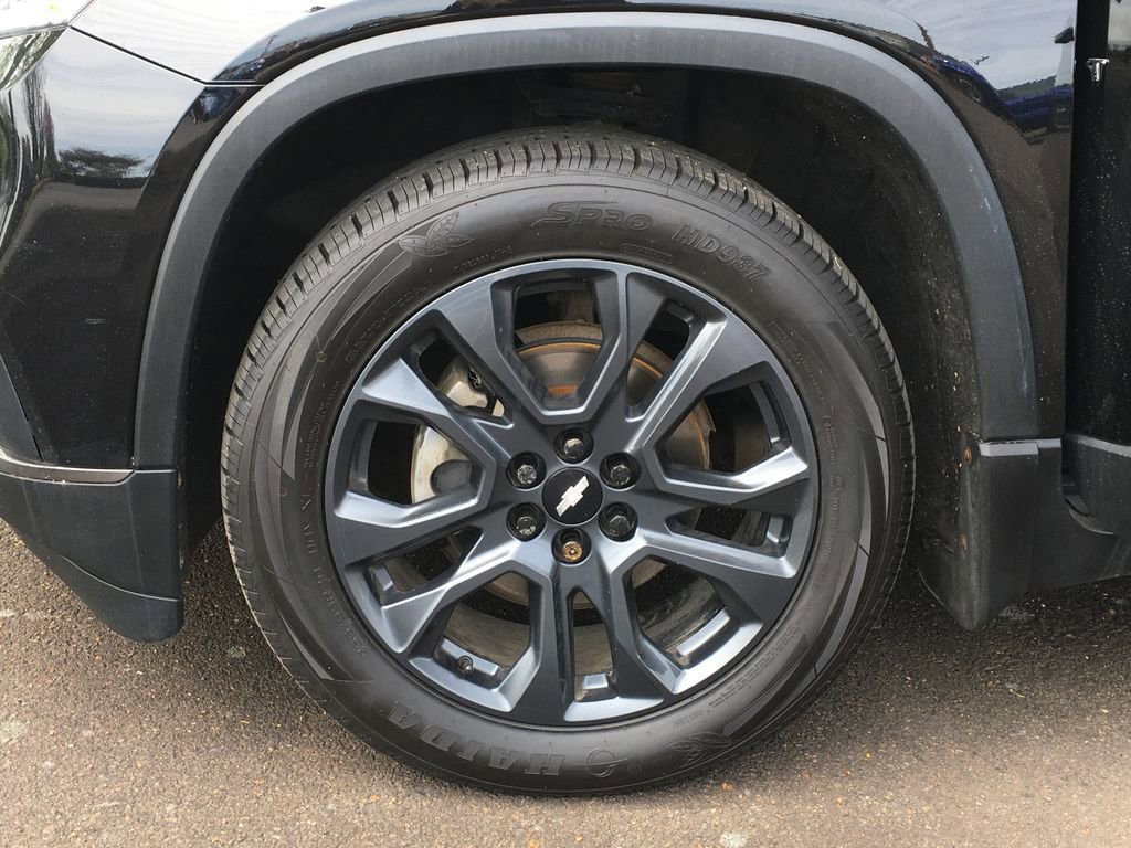 Used 2020 Chevrolet Traverse RS w/ LPO, Floor Liner Package image 40