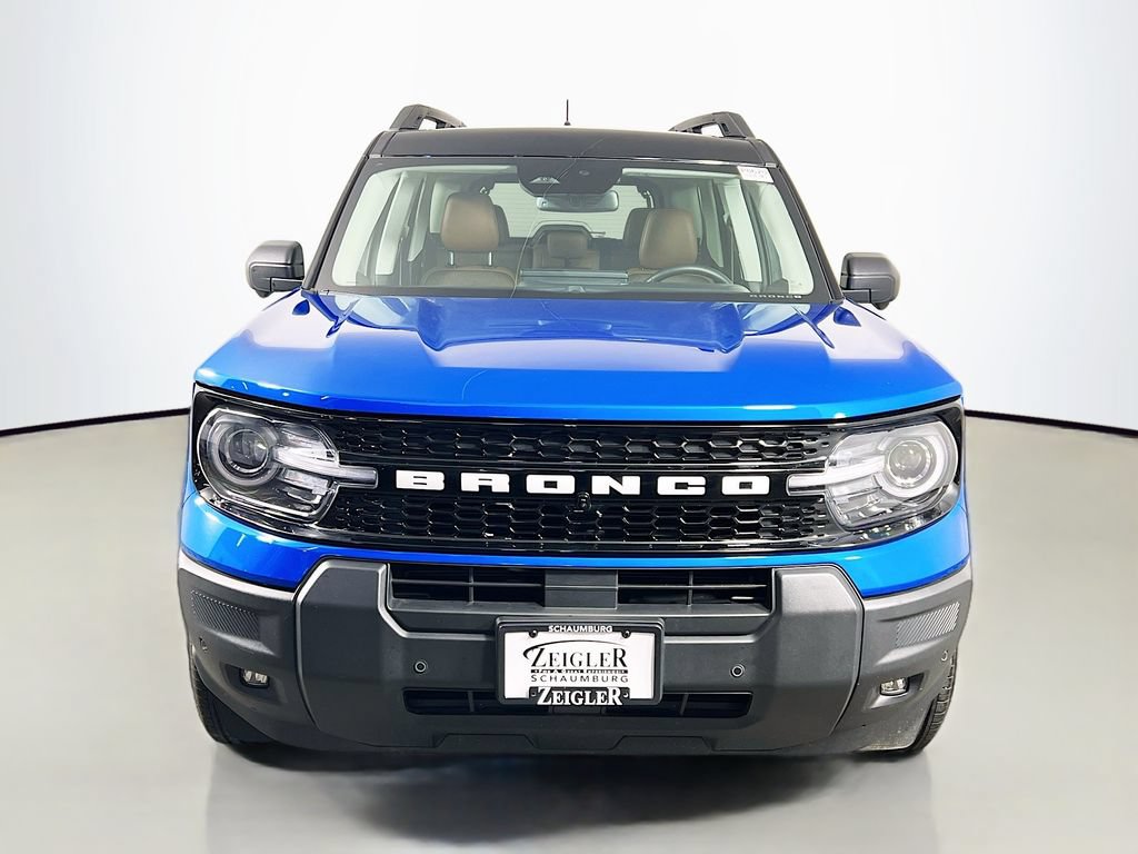 Used 2025 Ford Bronco Sport Outer Banks w/ Outer Banks Tech Package+ AWD/4WD image 2