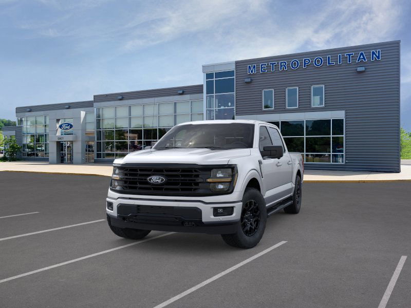 New 2025 Ford F150 XLT w/ Equipment Group 302A MID image 2