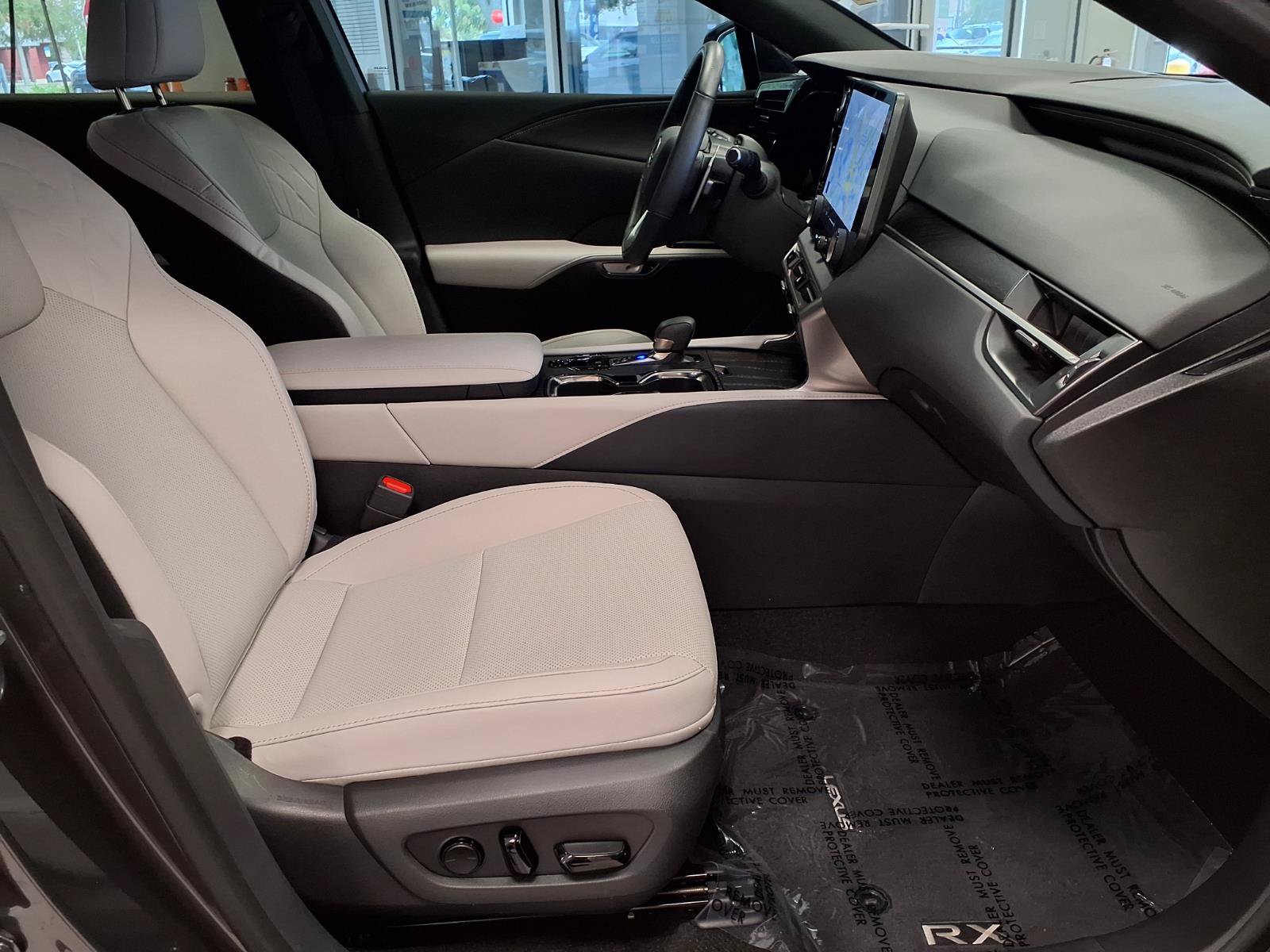 Used 2024 Lexus RX 350 Premium w/ Convenience Package FWD image 10