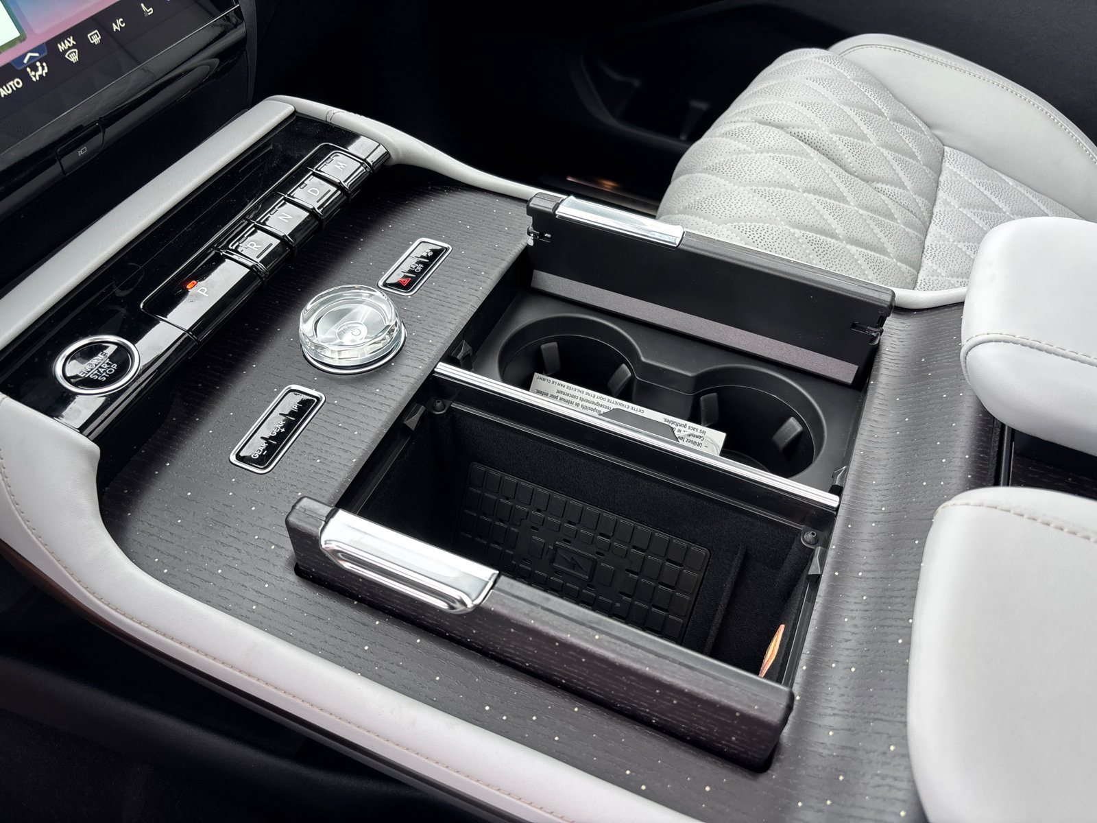 New 2026 Lincoln Navigator Black Label AWD/4WD image 23