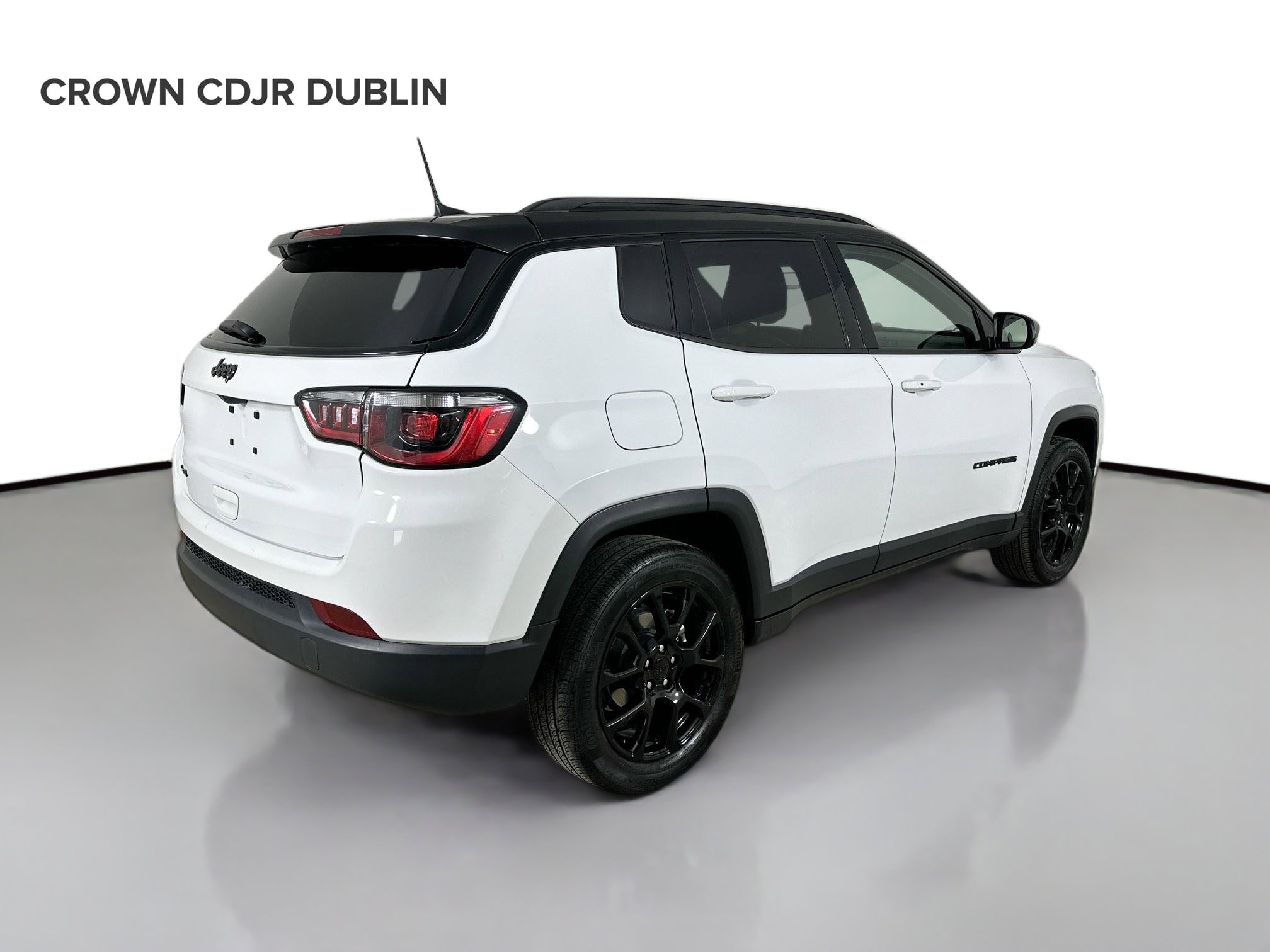 Certified 2023 Jeep Compass Latitude w/ Convenience Group AWD/4WD image 5