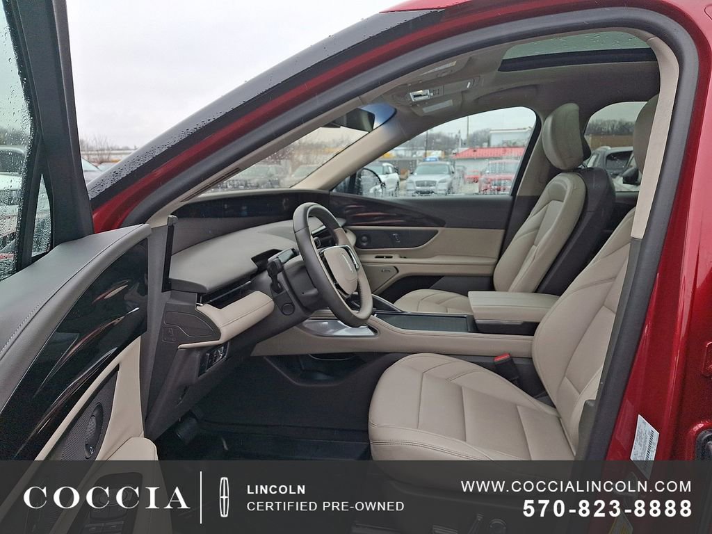Certified 2024 Lincoln Nautilus Premier w/ Equipment Group 102A image 13