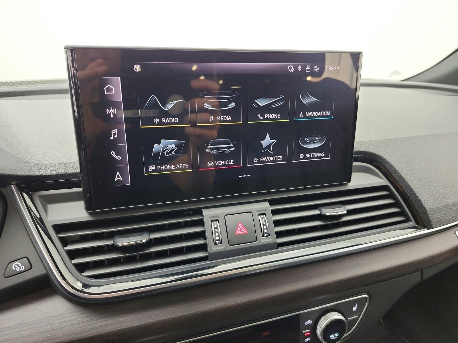 Used 2023 Audi Q5 2.0T Premium Plus w/ Premium Plus Package image 10