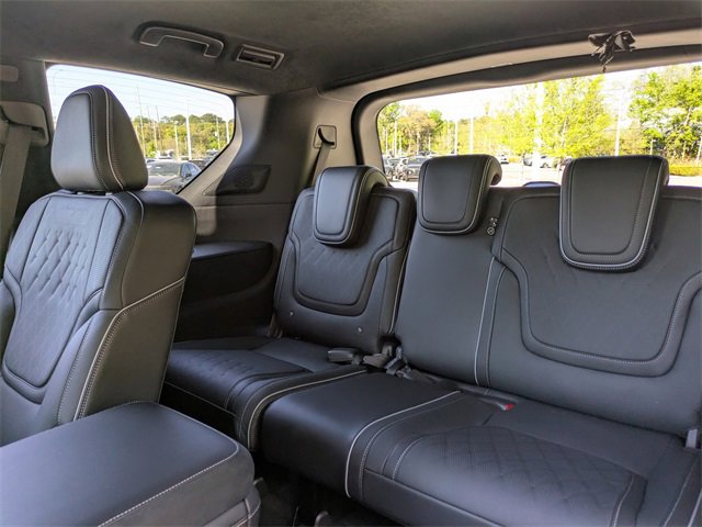 New 2025 INFINITI QX80 Autograph image 14