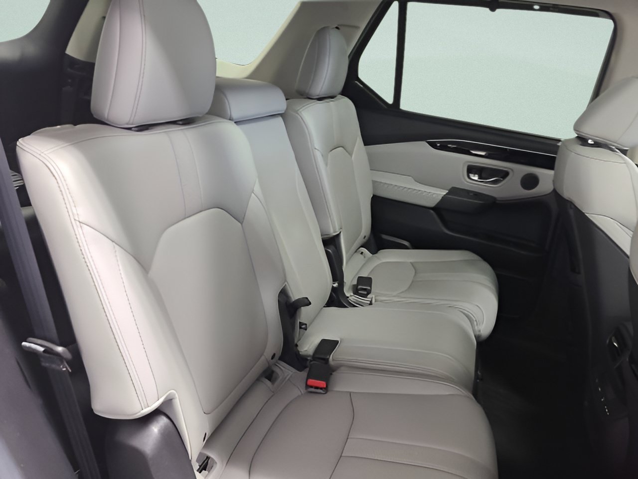 Used 2024 Honda Pilot Touring image 17