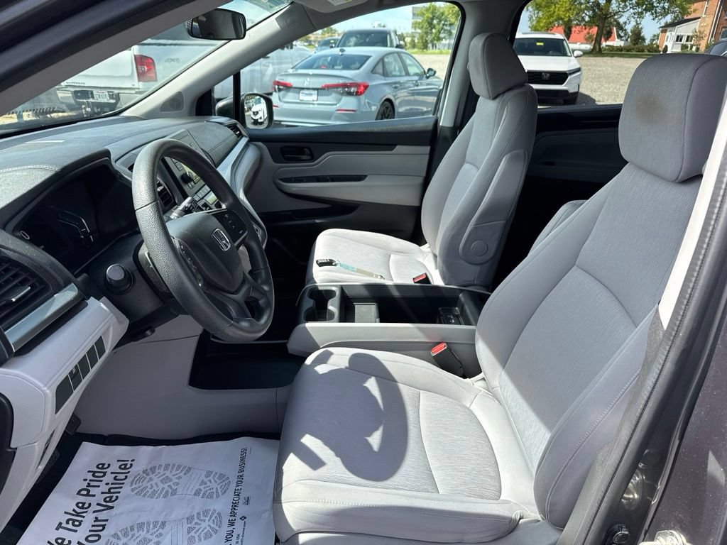 Used 2018 Honda Odyssey LX image 24