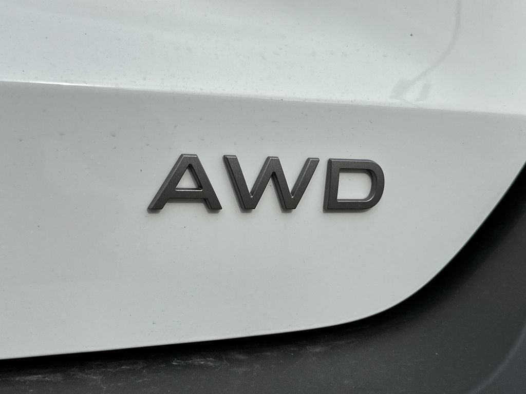 New 2026 Nissan Kicks SV w/ SV Premium Package AWD/4WD image 21
