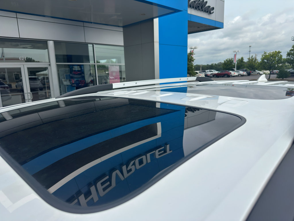 Used 2024 Chevrolet Traverse High Country image 18