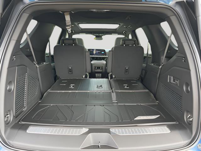 New 2026 Chevrolet Tahoe Premier AWD/4WD image 8