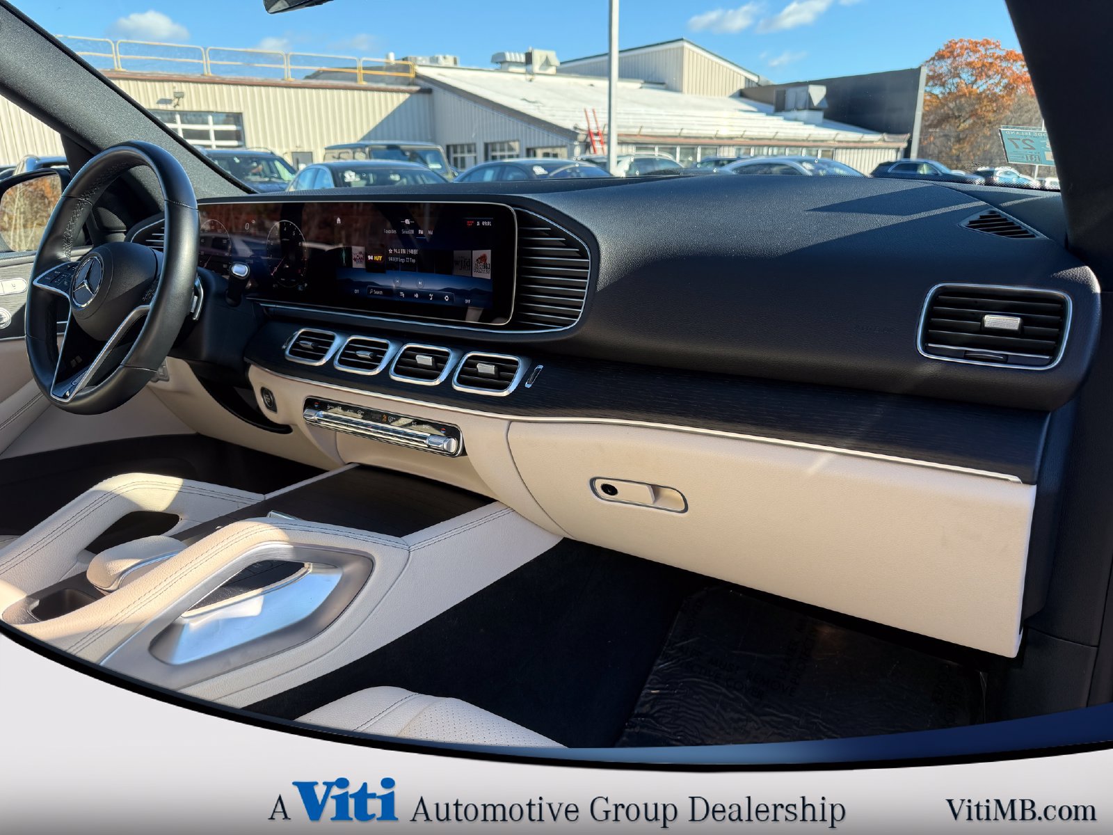Used 2024 Mercedes-Benz GLE 350 4MATIC image 30