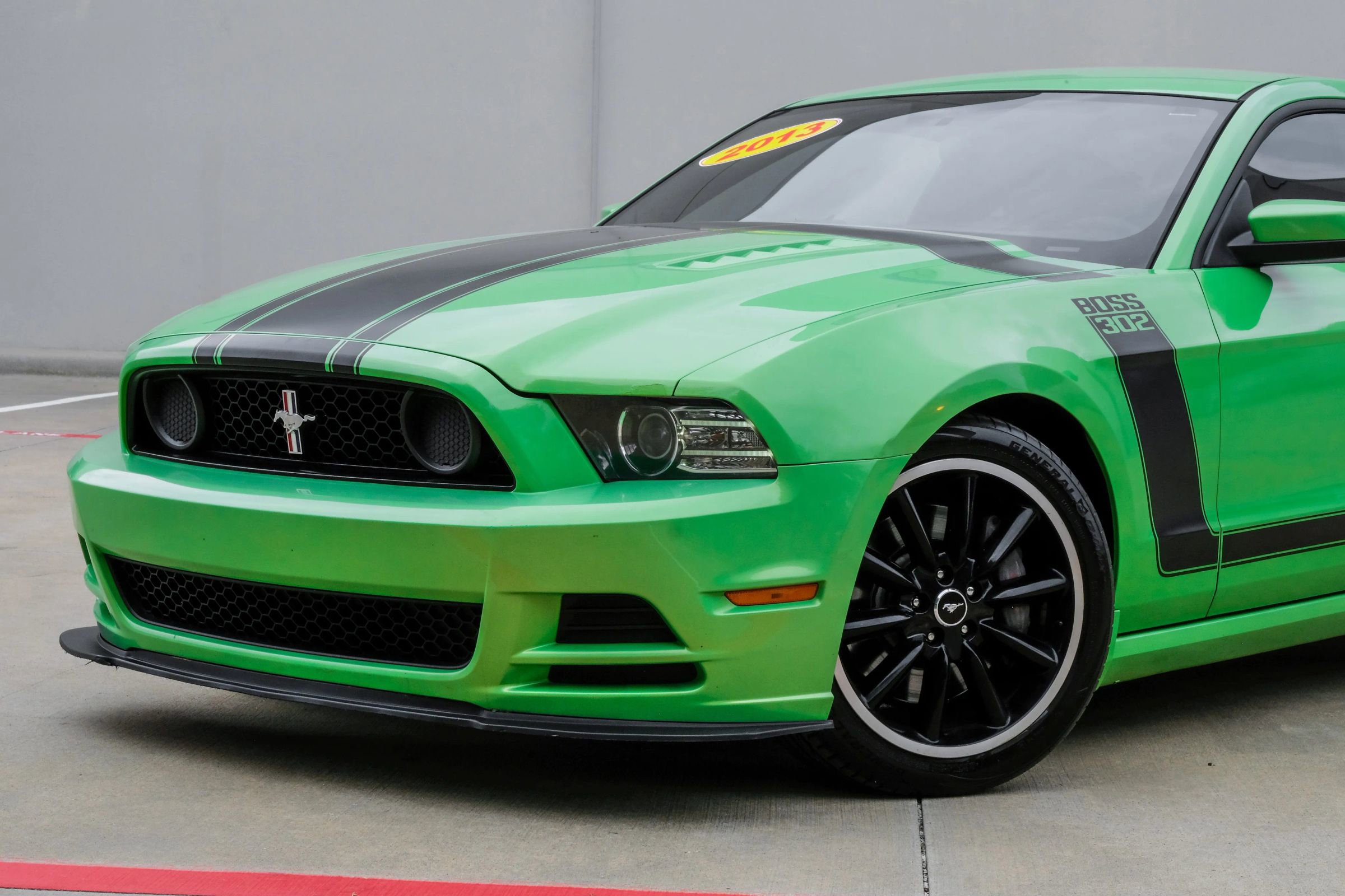 Used 2013 Ford Mustang Boss 302 w/ Boss 302 Accessory Pkg RWD image 12