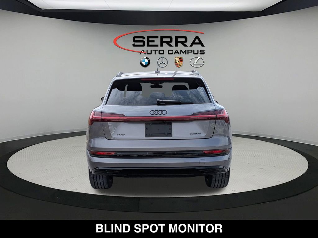 Used 2022 Audi e-tron Premium Plus w/ Premium Plus Package image 15