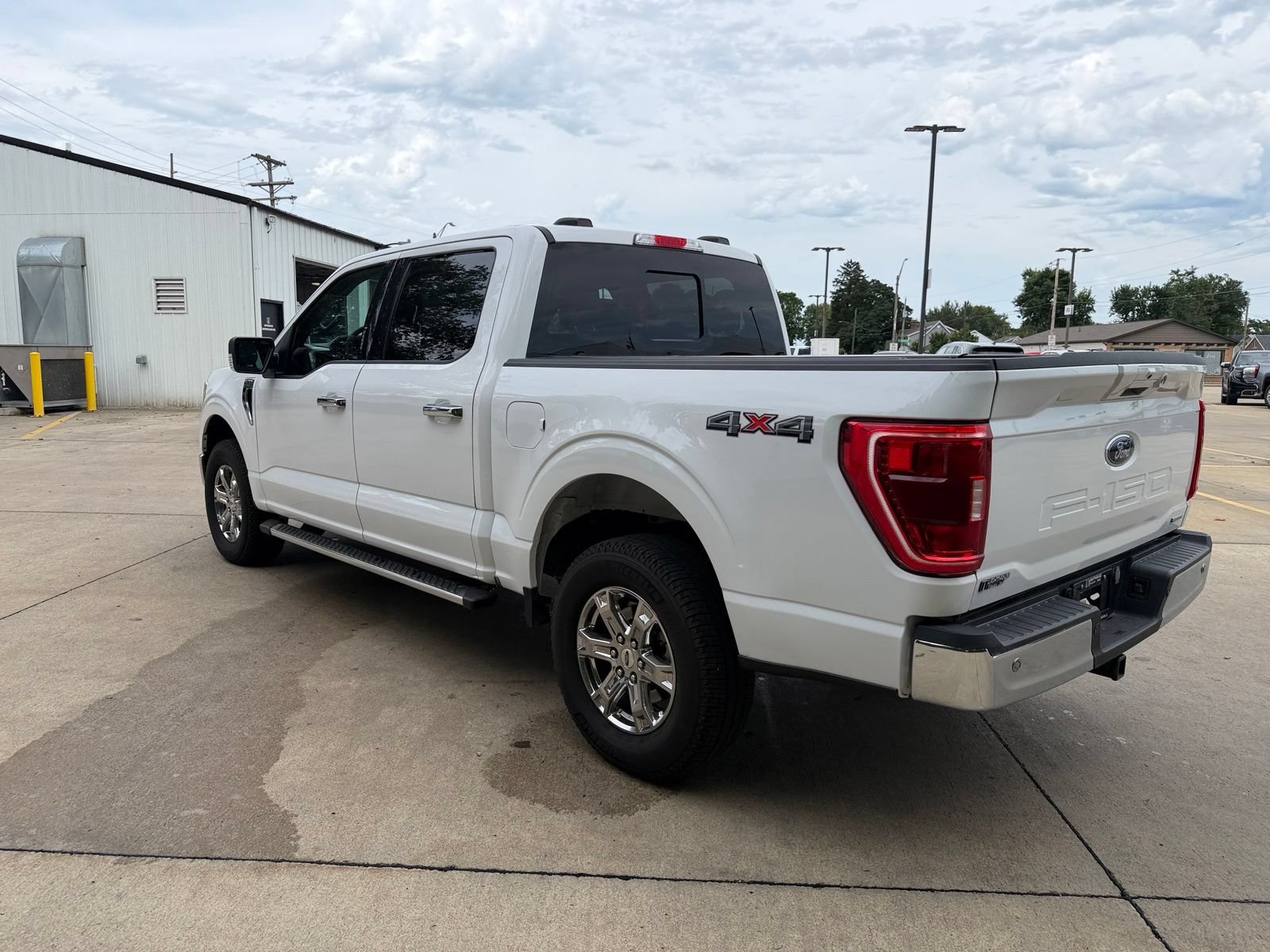 Used 2023 Ford F150 XLT w/ Equipment Group 302A High AWD/4WD image 28