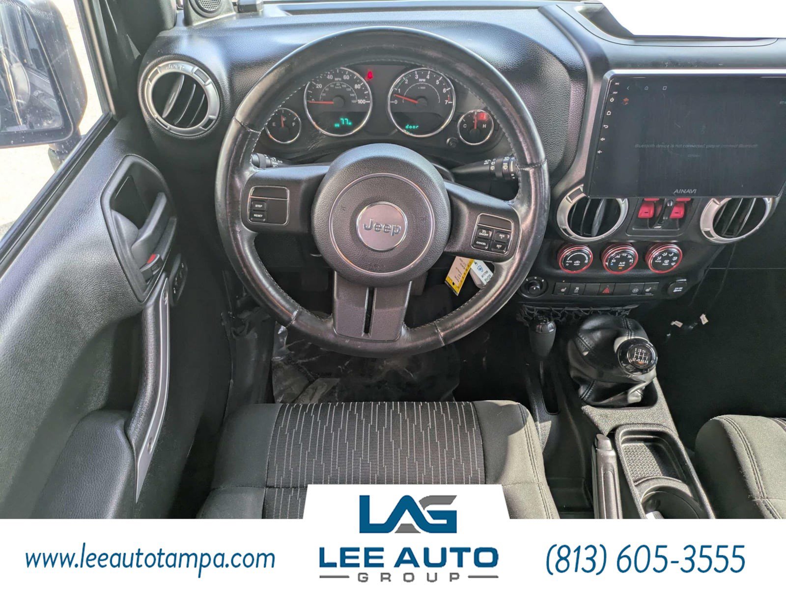 Used 2012 Jeep Wrangler Unlimited Sahara AWD/4WD image 15