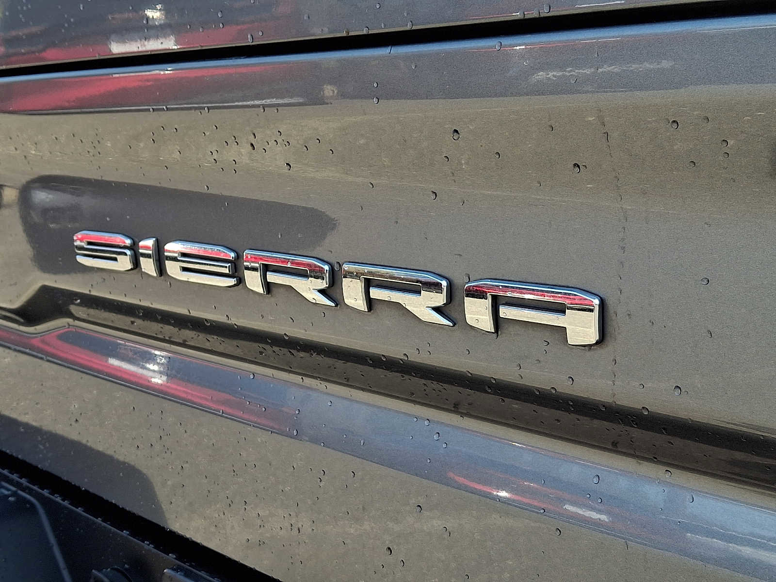 Used 2019 GMC Sierra 1500 SLT w/ SLT Premium Plus Package AWD/4WD image 36