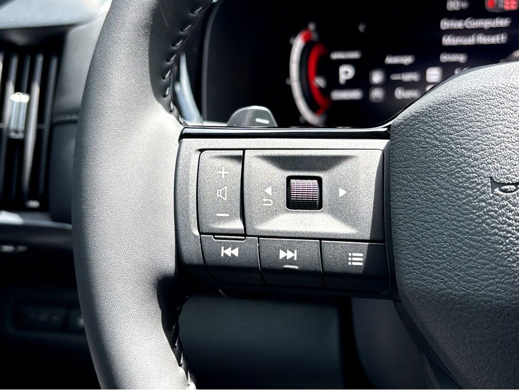 New 2026 Nissan Pathfinder SL w/ Cargo Package FWD image 14