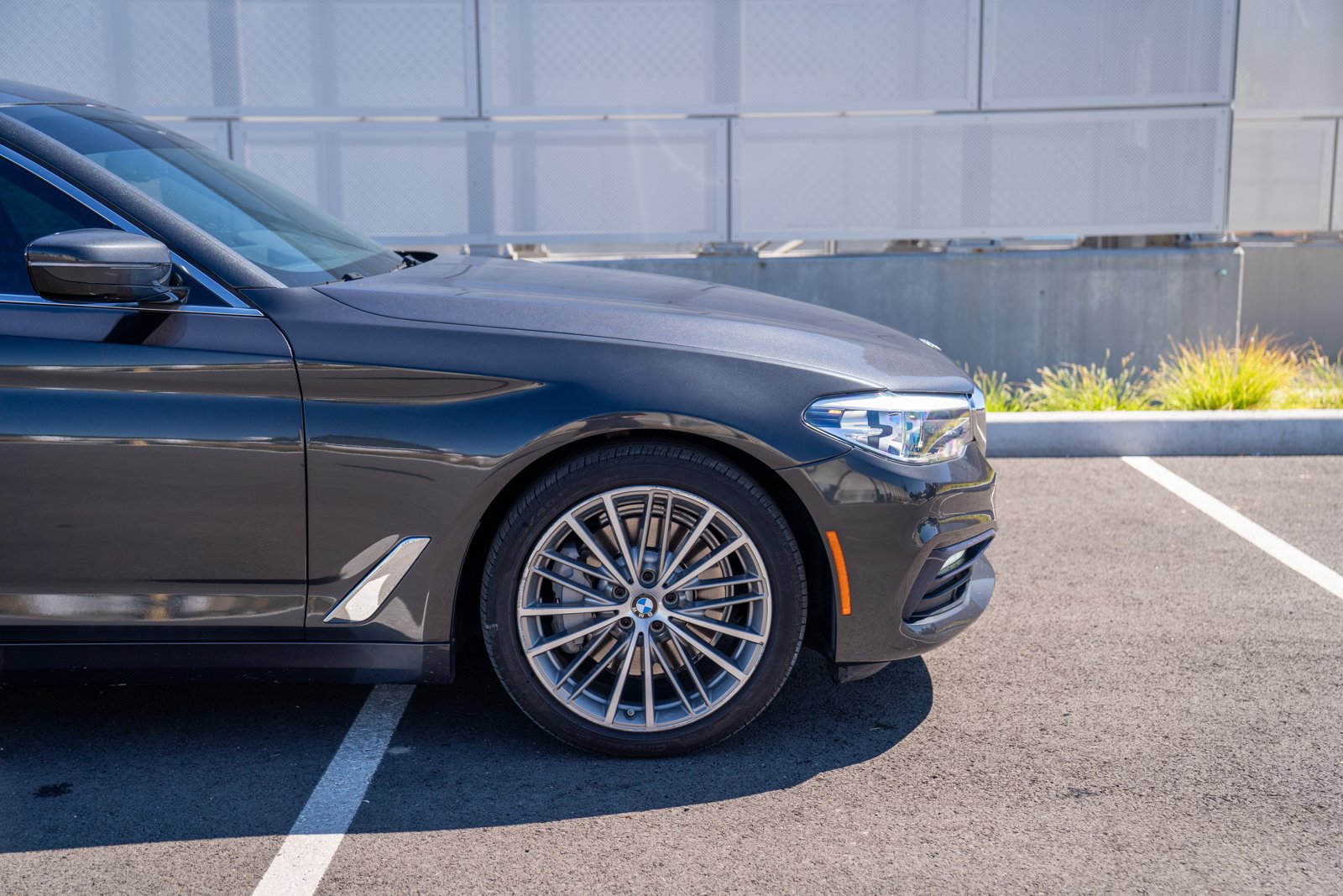Used 2018 BMW 530i w/ Premium Package RWD image 9