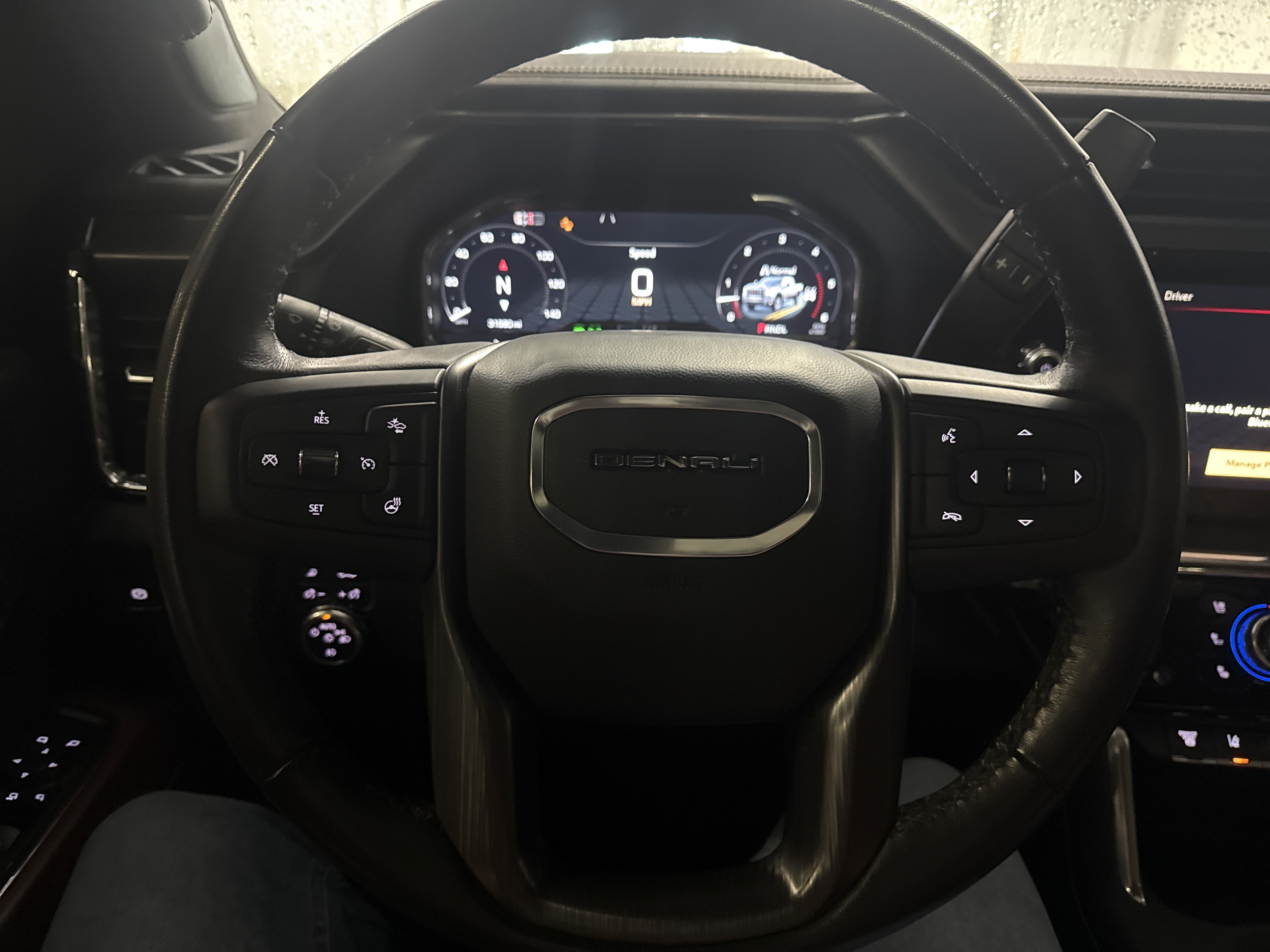 Used 2024 GMC Sierra 3500 Denali Ultimate AWD/4WD image 10