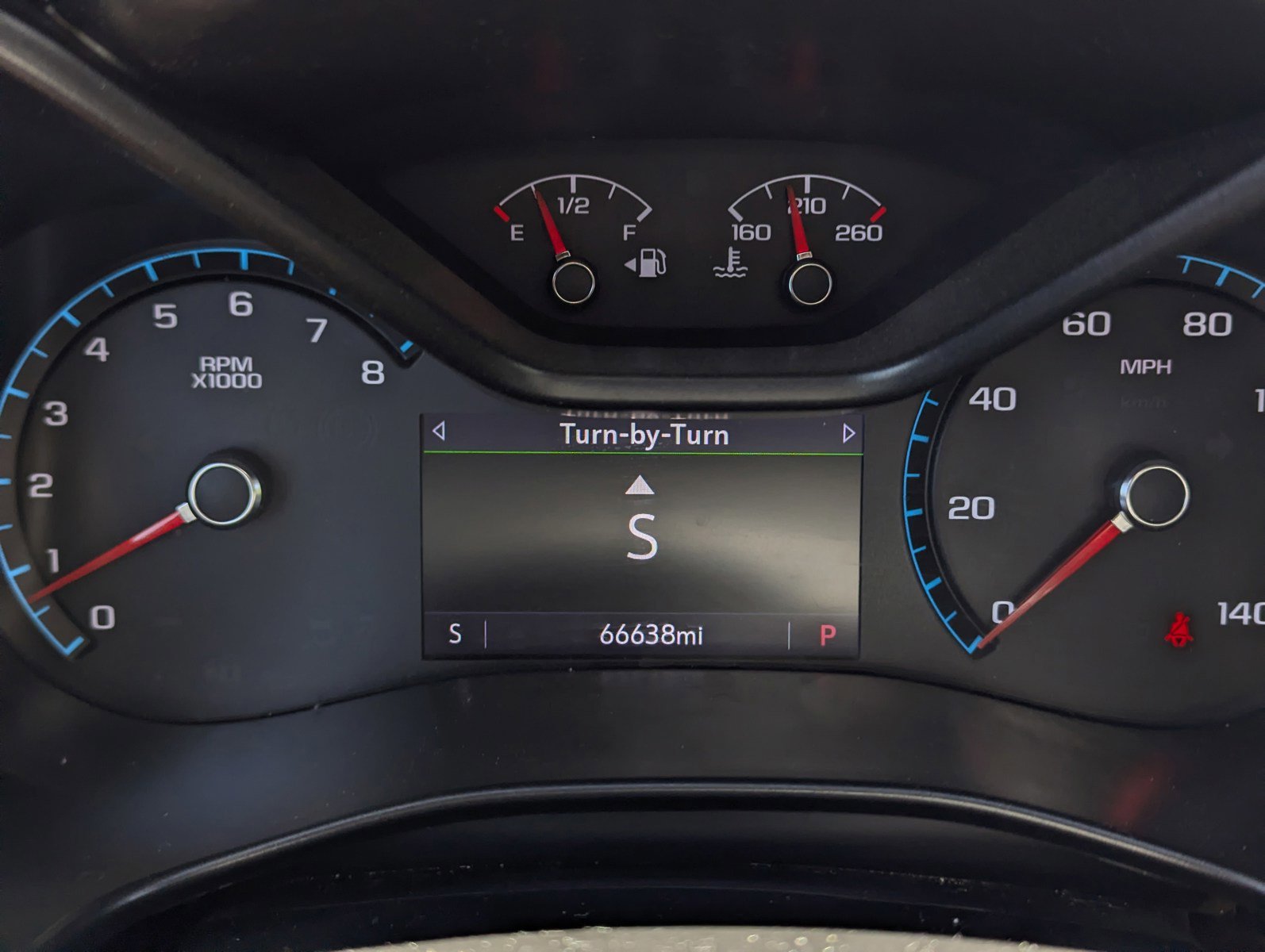 Used 2022 Chevrolet Colorado Z71 AWD/4WD image 12