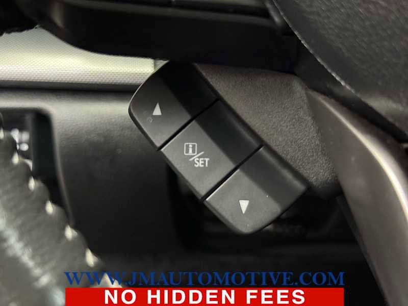 Used 2020 Subaru Forester Limited image 41