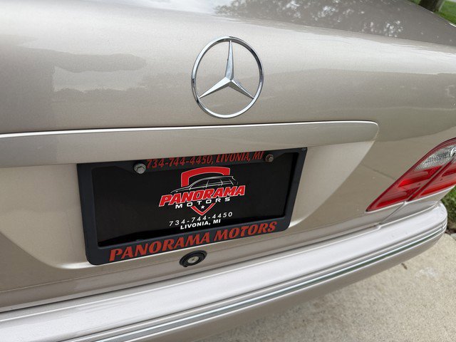 Used 2001 Mercedes-Benz E 320 Sedan image 40