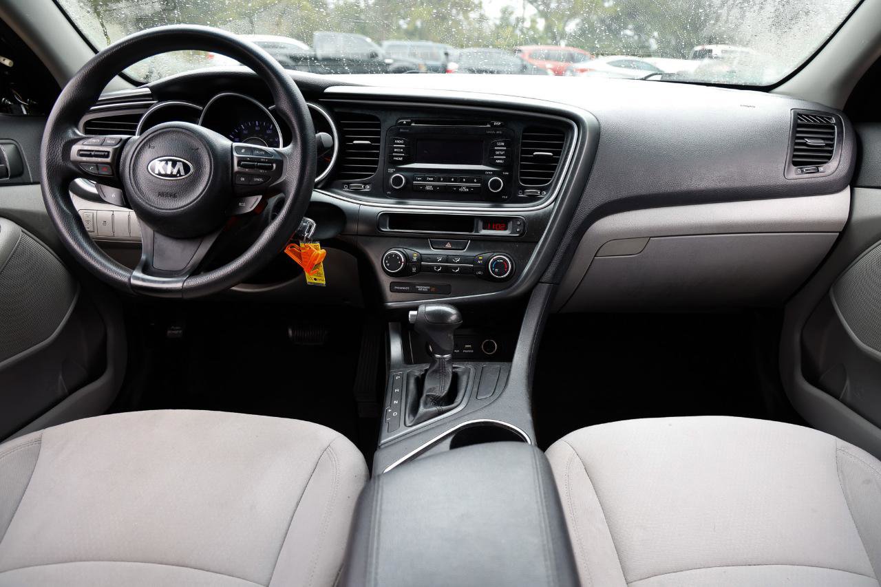 Used 2015 Kia Optima LX FWD image 21