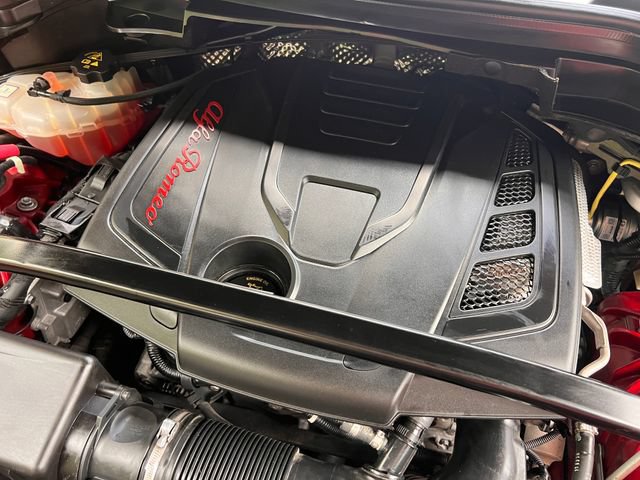 Used 2020 Alfa Romeo Stelvio RWD image 31