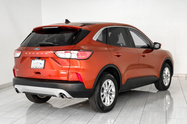Used 2020 Ford Escape SE AWD/4WD image 6