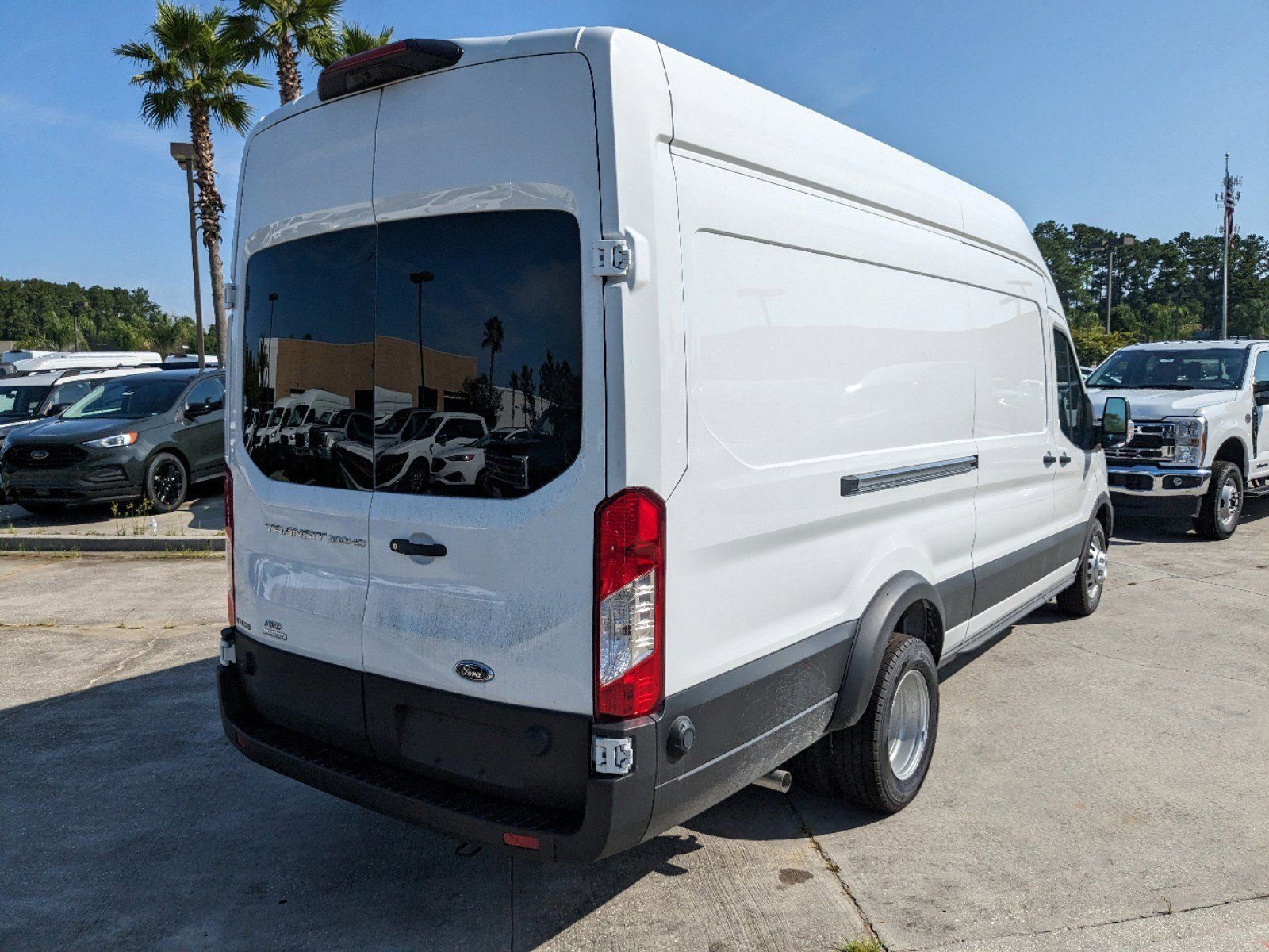 New 2024 Ford Transit 350 148 High Roof DRW AWD w/ Exterior Upgrade Package image 4