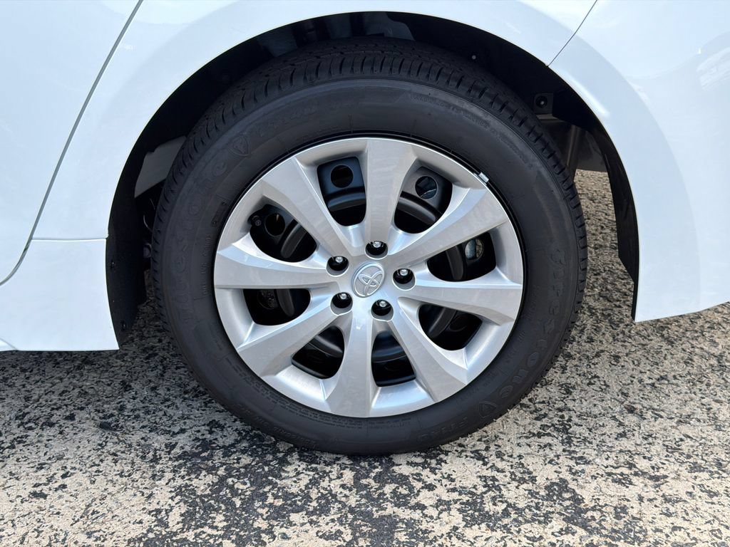 Used 2026 Toyota Corolla LE FWD image 23