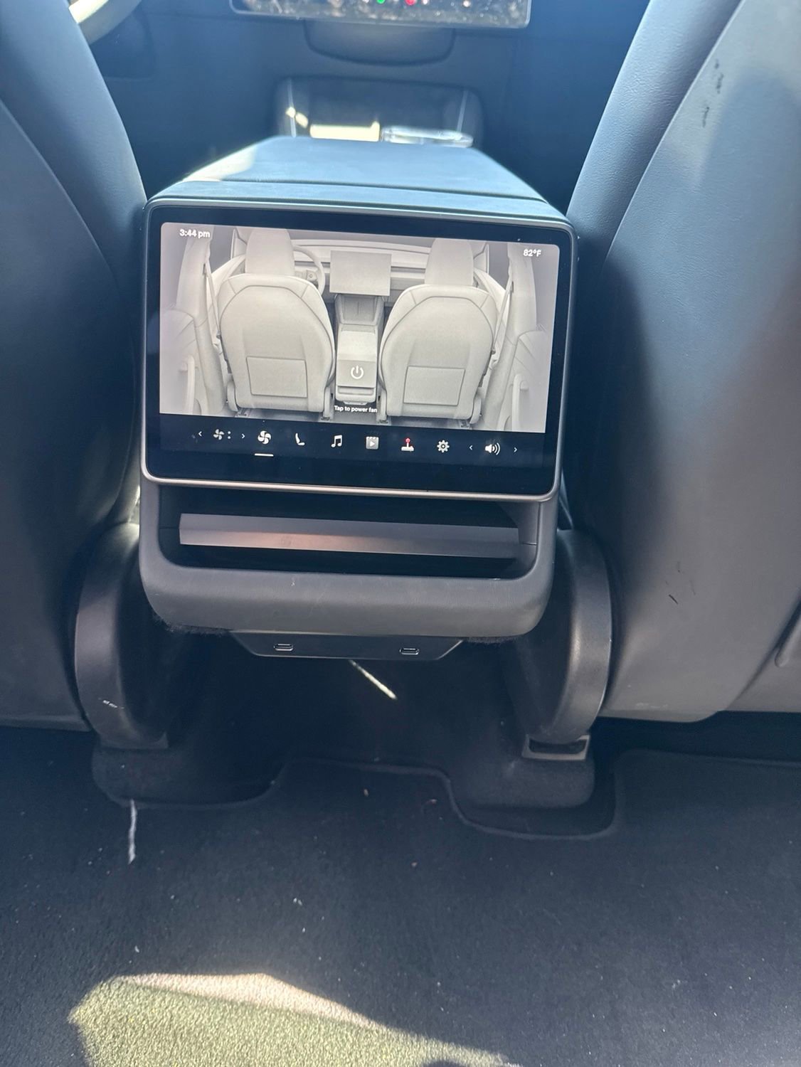 Used 2026 Tesla Model Y Long Range RWD image 14