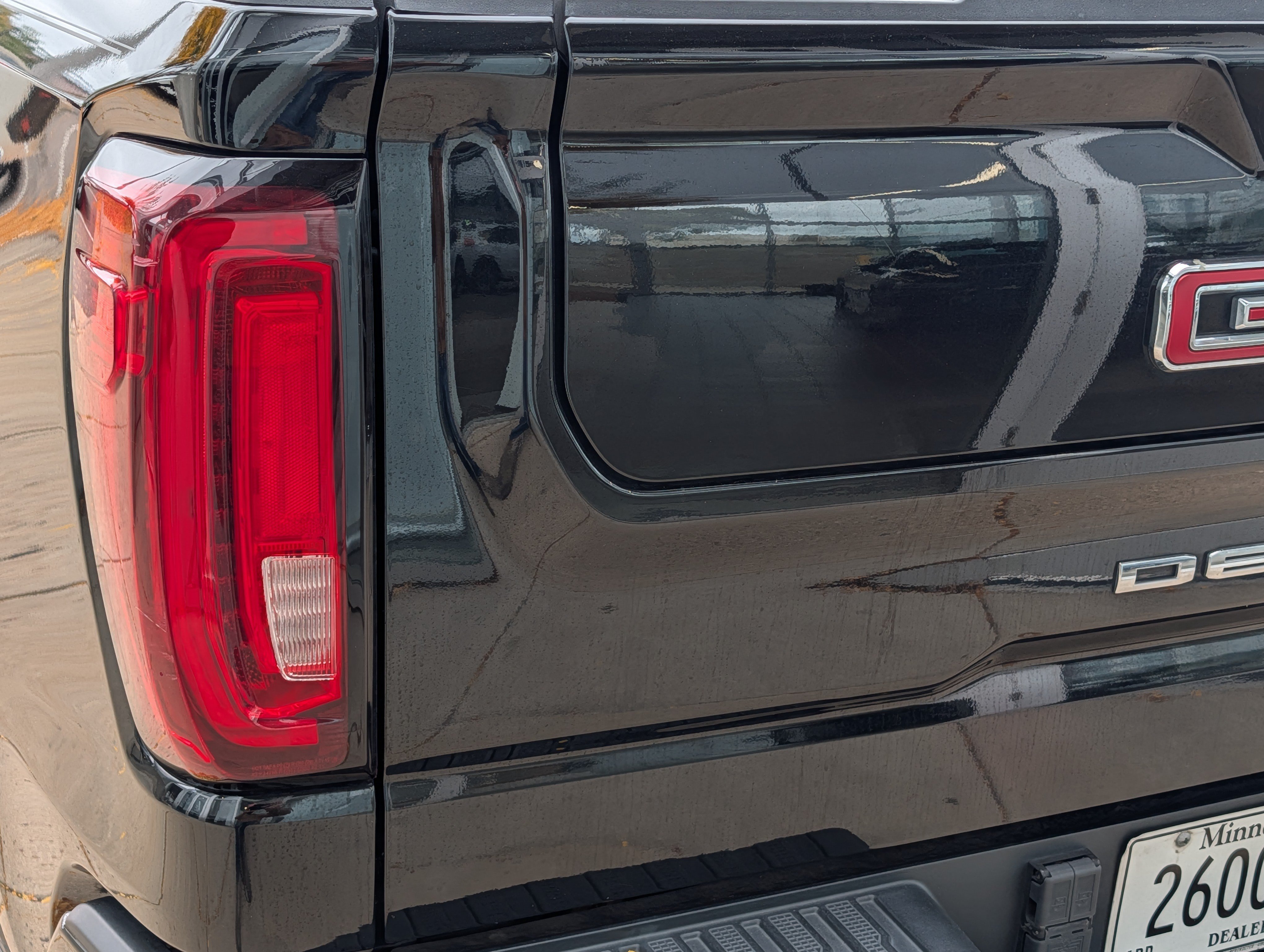 Used 2020 GMC Sierra 1500 Denali w/ Denali Ultimate Package AWD/4WD image 17
