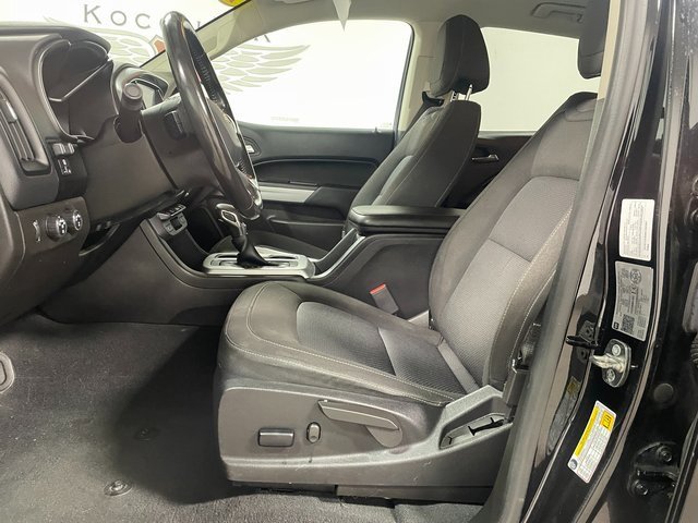 Used 2022 Chevrolet Colorado LT w/ LT Convenience Package image 11